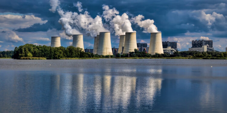 Can We Fertilize The Ocean To Store Carbon Dioxide