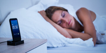 UV light that disinfect your phone